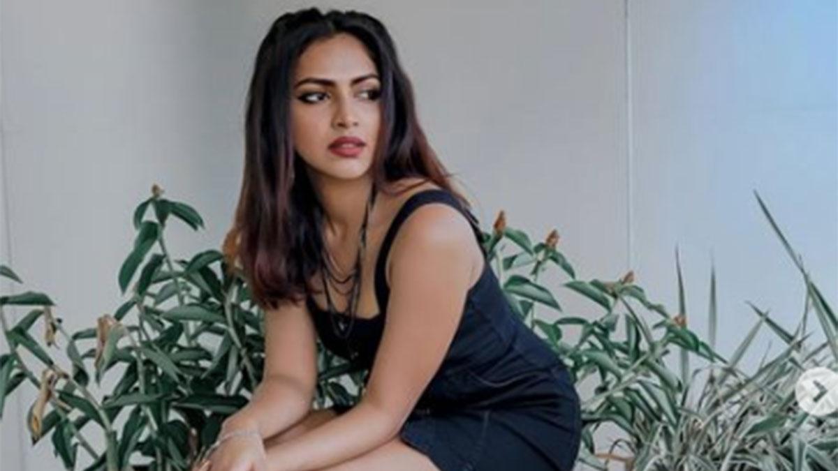 अमाला पॉल