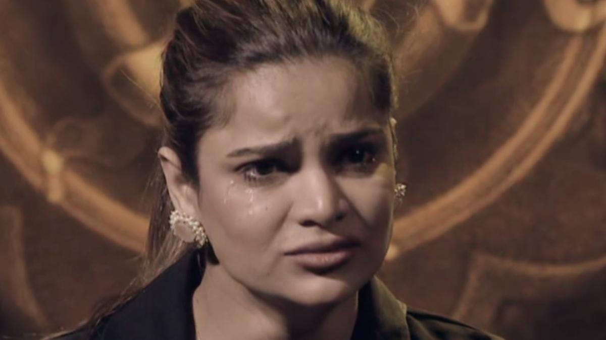 Archana Gautam के भाई ने बताया, एलीमिनेशन की उस रात घर पर क्या हुआ था...