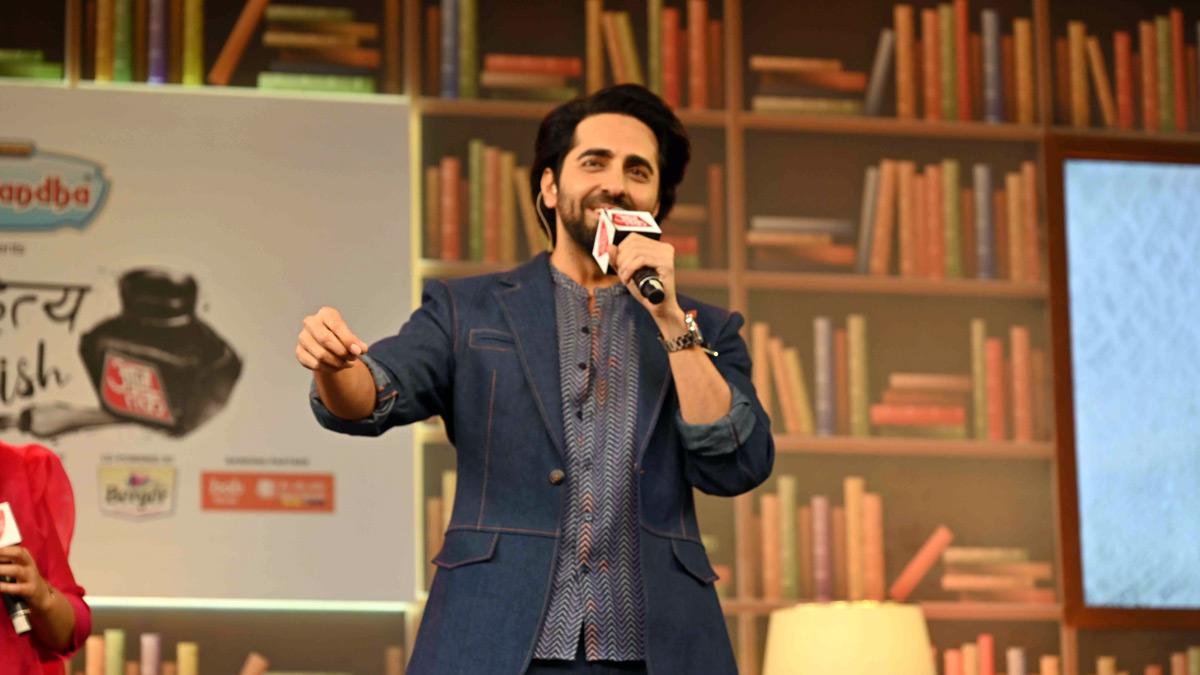 साहित्य आजतक 2022 में आयुष्मान खुराना 