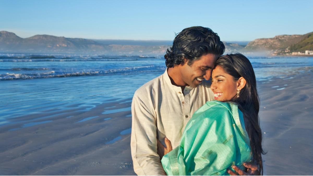 हनीमून प्लान करते समय भूलकर भी ना करें ये गलतियां (Photo Credit: Getty Images)