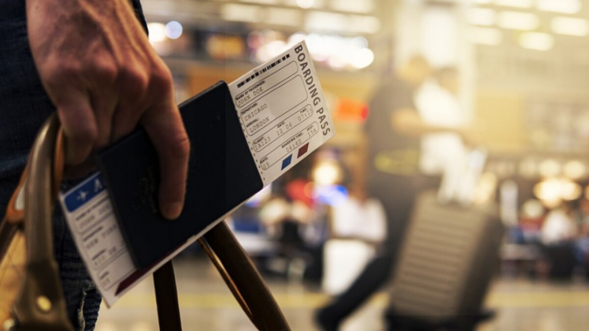 एयरपोर्ट टर्मिनल पर इंस्टॉल किए गए हैं Smart Bio-Pod कैमरे