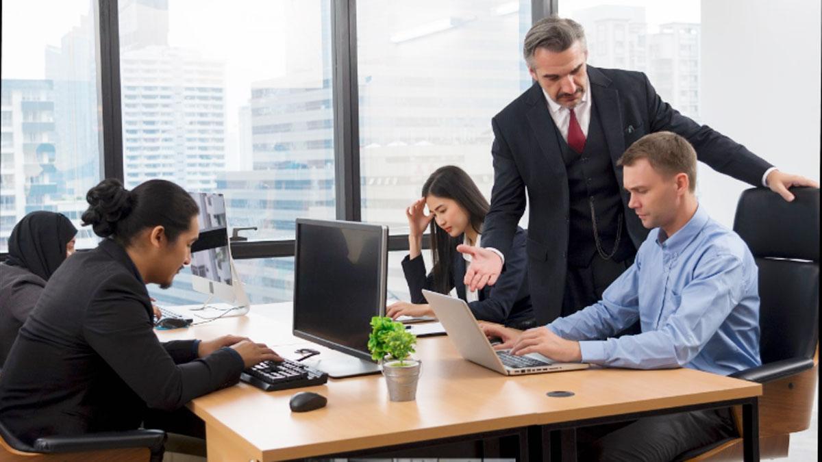 Angry Boss: टारगेट पूरा नहीं होने पर दिया इस्तीफा, बॉस ने फोड़ दिया एम्प्लाई का सिर और फिर