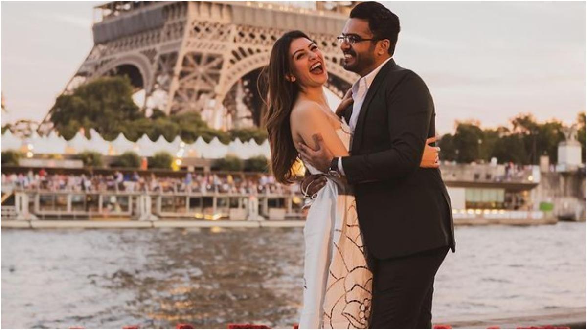 हंसिका मोटवानी ने अटेंड की थी होने वाले पति की पहली शादी, एक्स वाइफ संग फोटो वायरल