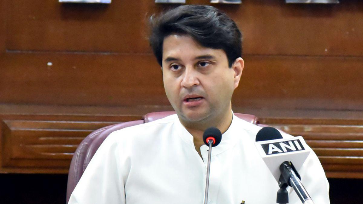 सीएम आवास में शिवराज सिंह चौहान से की थी मुलाकात (फाइल फोटो)