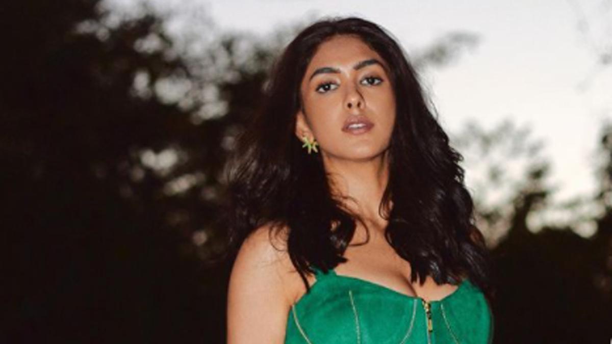 मृणाल ठाकुर