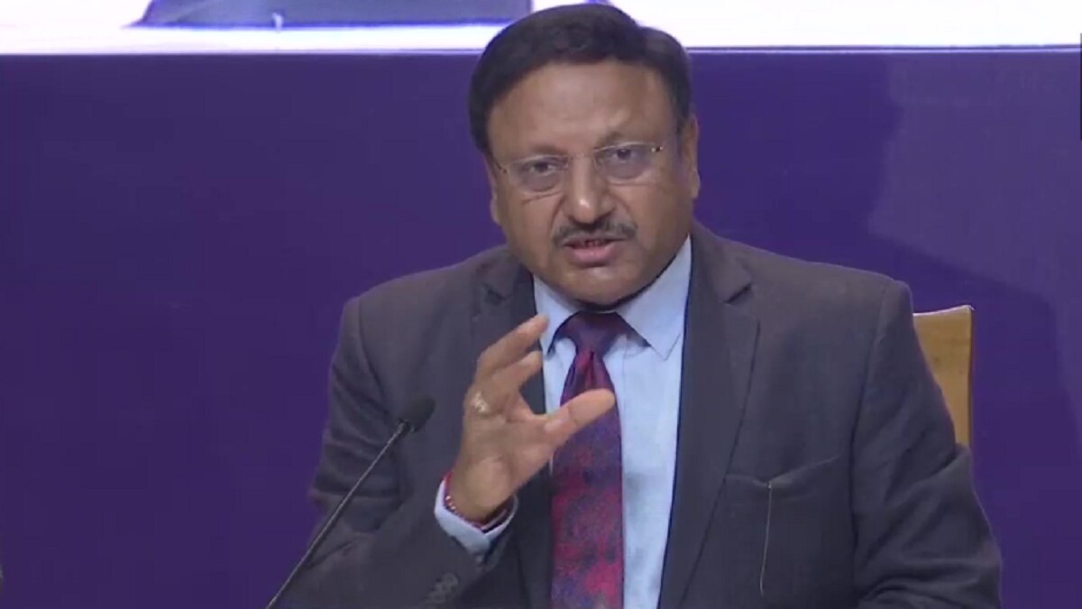 मुख्य चुनाव आयुक्त राजीव कुमार (फोटो- एएनआई)