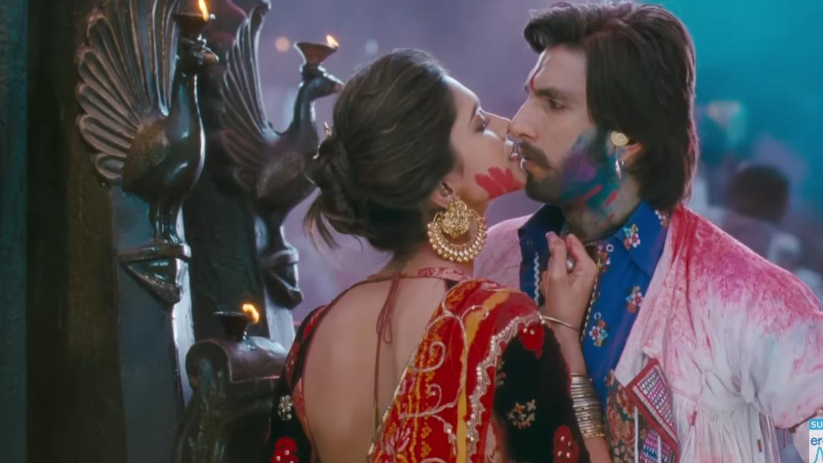 'राम लीला' में दीपिका पादुकोण और रणवीर सिंह 