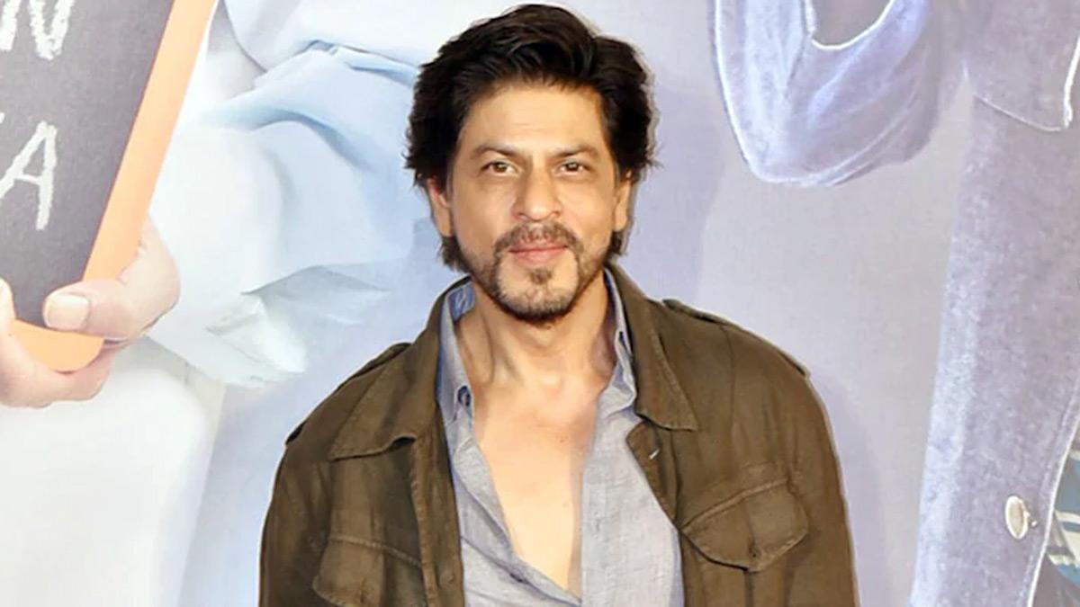 बर्थडे से एक दिन पहले शाहरुख खान की गाड़ी का हुआ ऐसा हाल, इतने करोड़ है कीमत