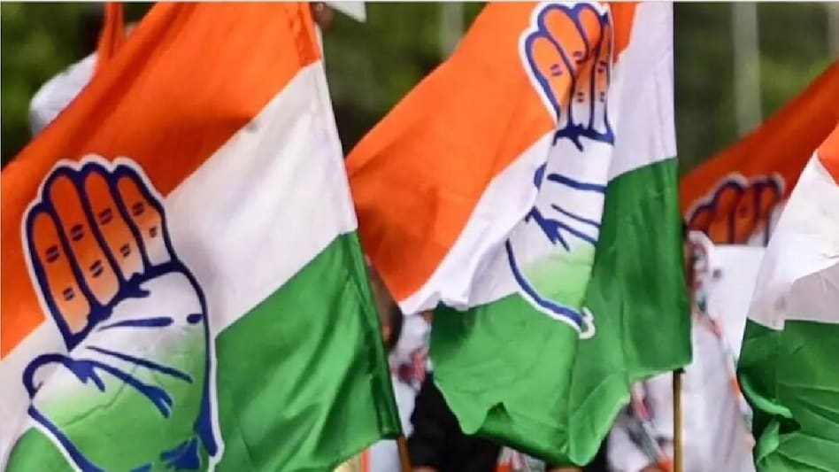 MP: आंतरिक सर्वे में 54 सीटों पर सिमटी कांग्रेस, दिग्विजय के भाई ने पार्टी आलाकमान से किया सवाल - Congress reduced to 54 seats in internal survey in Madhya Pradesh Laxman Singh