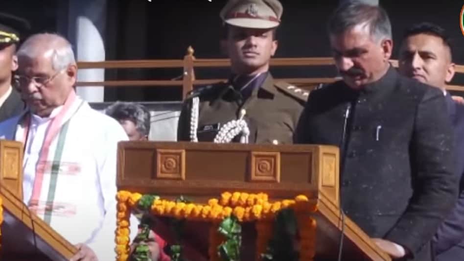 सुखविंदर सिंह सुक्खू के हाथ हिमाचल की कमान, कांग्रेस के दिग्गजों के बीच ली सीएम पद की शपथ - himachal pradesh became new cm sukhvinder singh sukhu oath ceremony rahul gandhi priyanka