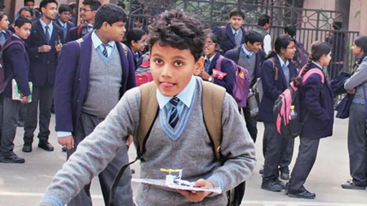 Fee Hike: फिर बढ़ेगी यूपी के प्राइवेट और अनएडेड स्कूलों की फीस, जानें कितना होगा इजाफा