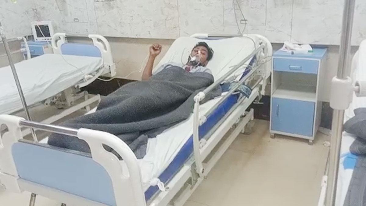 बंद कमरे में अंगीठी जलाकर सोने से एक की मौत दो घायल 