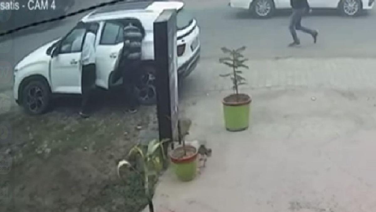 महिला के चिल्लाने पर भागे किडनैपर