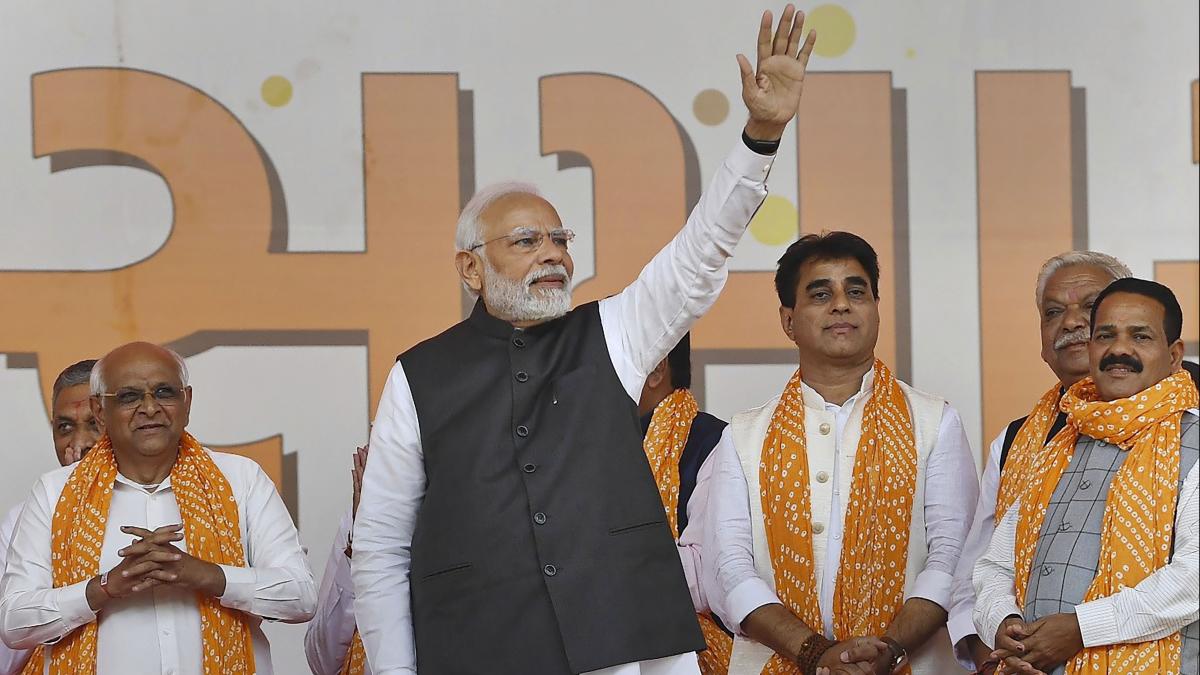 प्रधानमंत्री नरेंद्र मोदी, सीएम भूपेंद्र पटेल