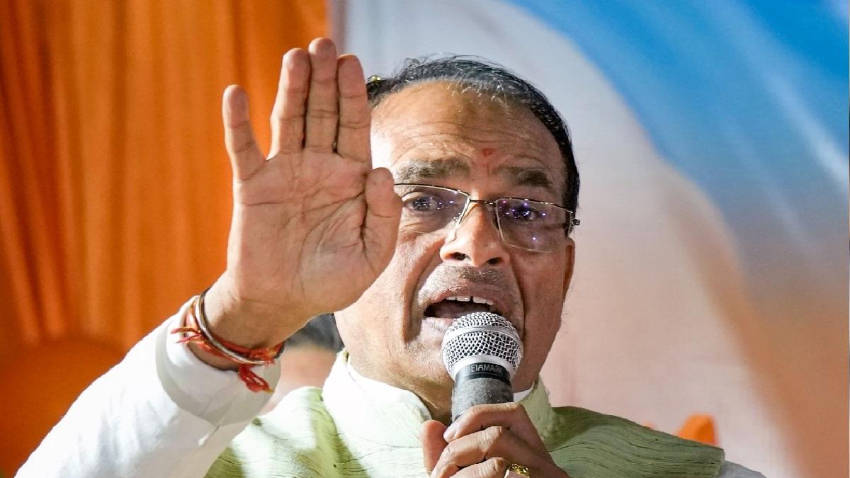 कोई हमारे बच्चों के 35 टुकड़े कर दे... ये सहन नहीं करेंगे' बोले सीएम शिवराज - Shivraj Singh Chouhan MP CM statement on Love Jihad Citing example of Shraddha murder case lclp - AajTak