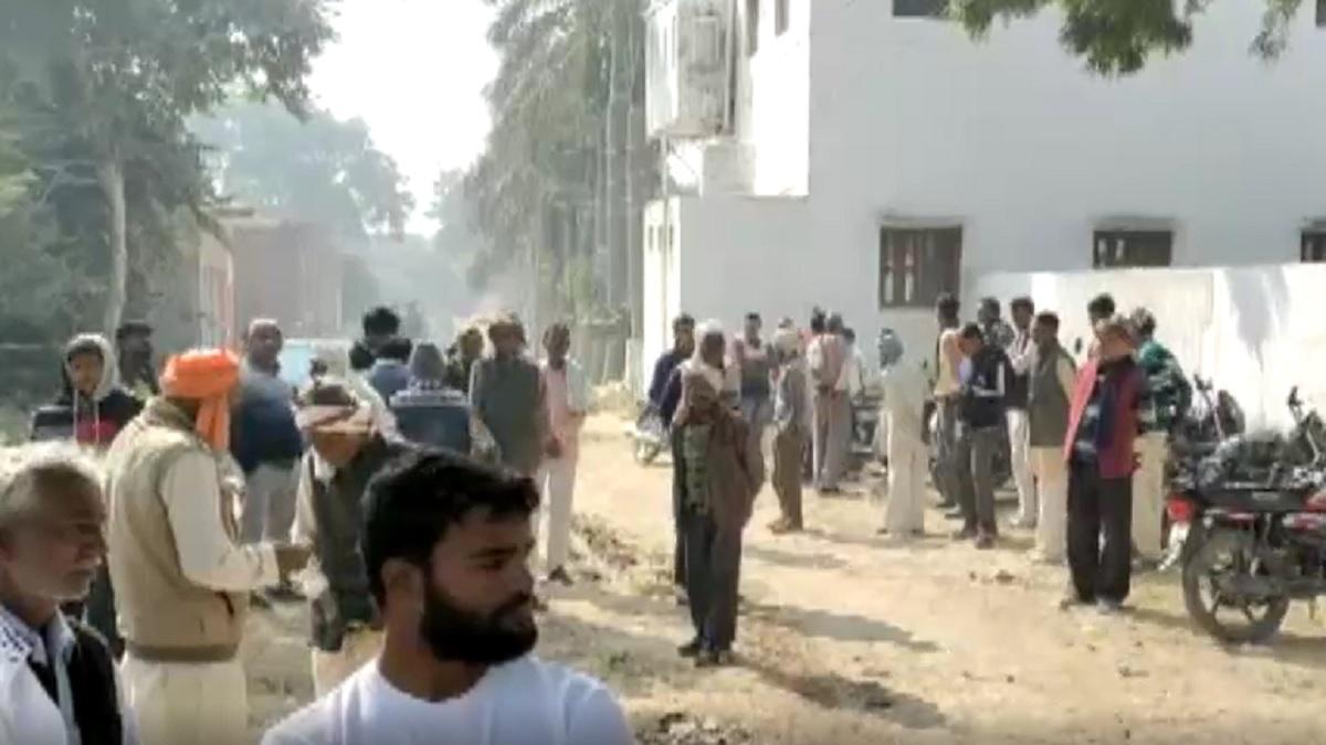 बारहवीं की छात्रा ने उठाया खौफनाक कदम, निजी तस्वीर वायरल होने पर किया Suicide