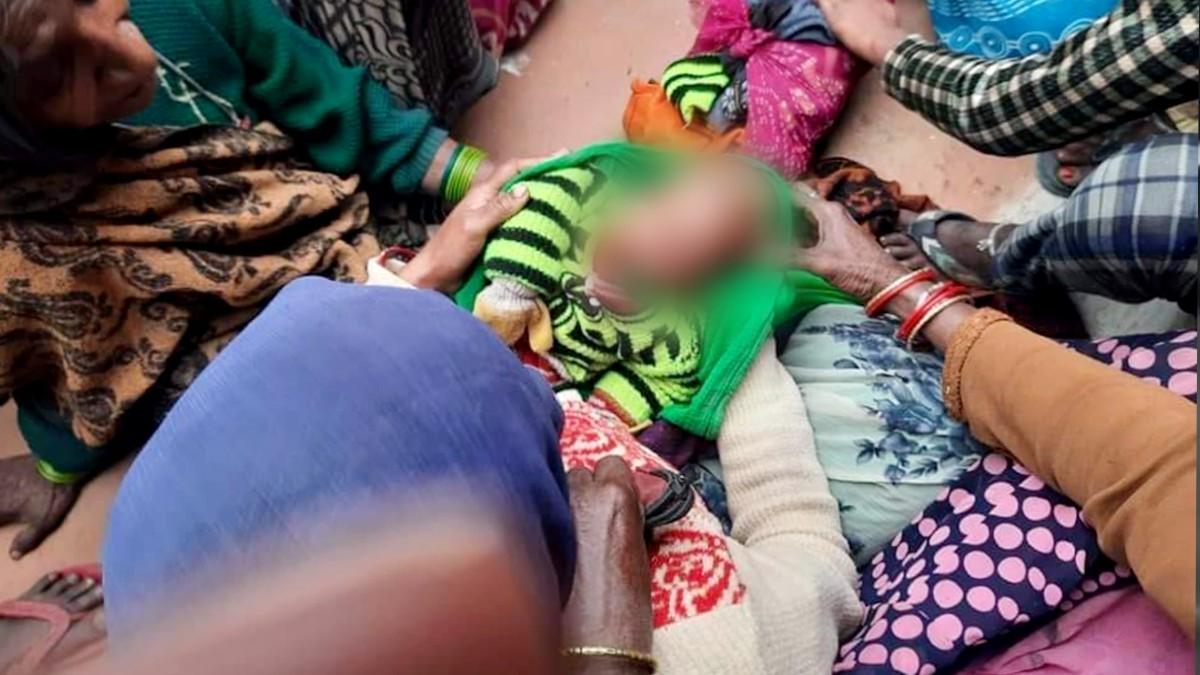 बंदर के आतंक ने छीना घर का चिराग. 