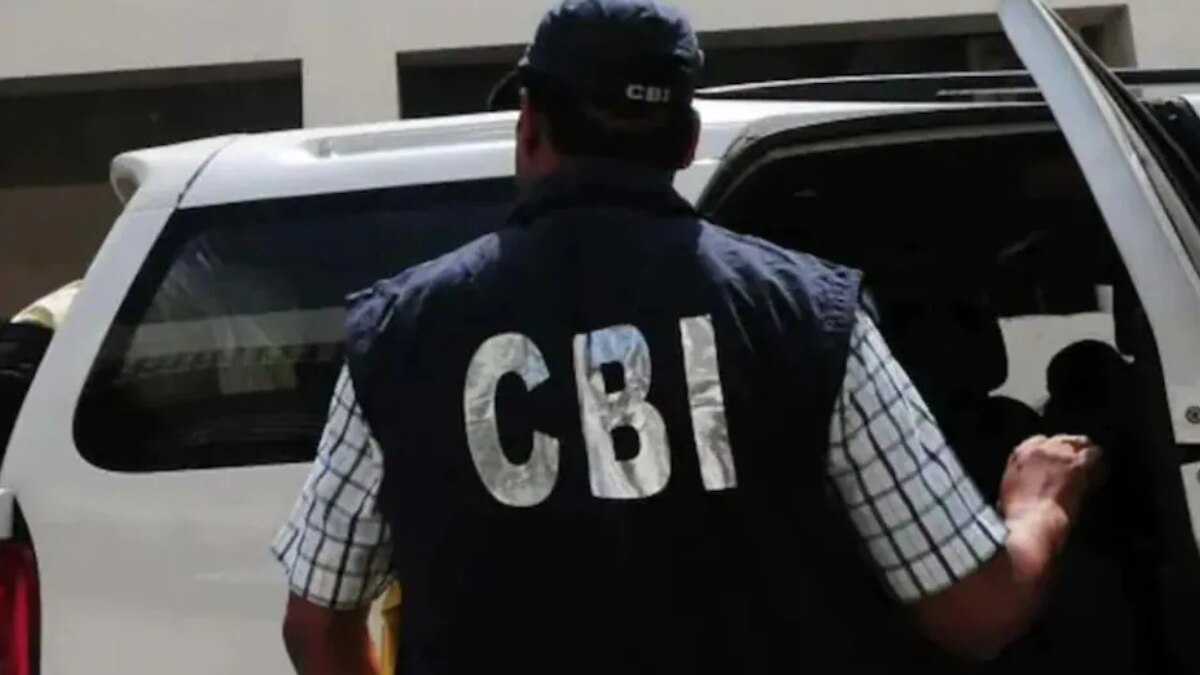 सीबीआई ने दिल्ली और जयपुर में छापेमारी की है (प्रतिकात्मक तस्वीर)