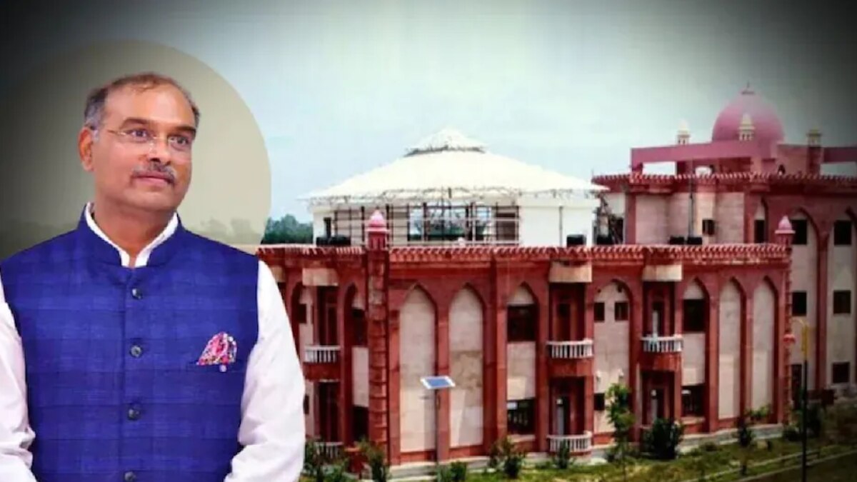 कानपुर यूनिवर्सिटी के कुलपति विनय पाठक