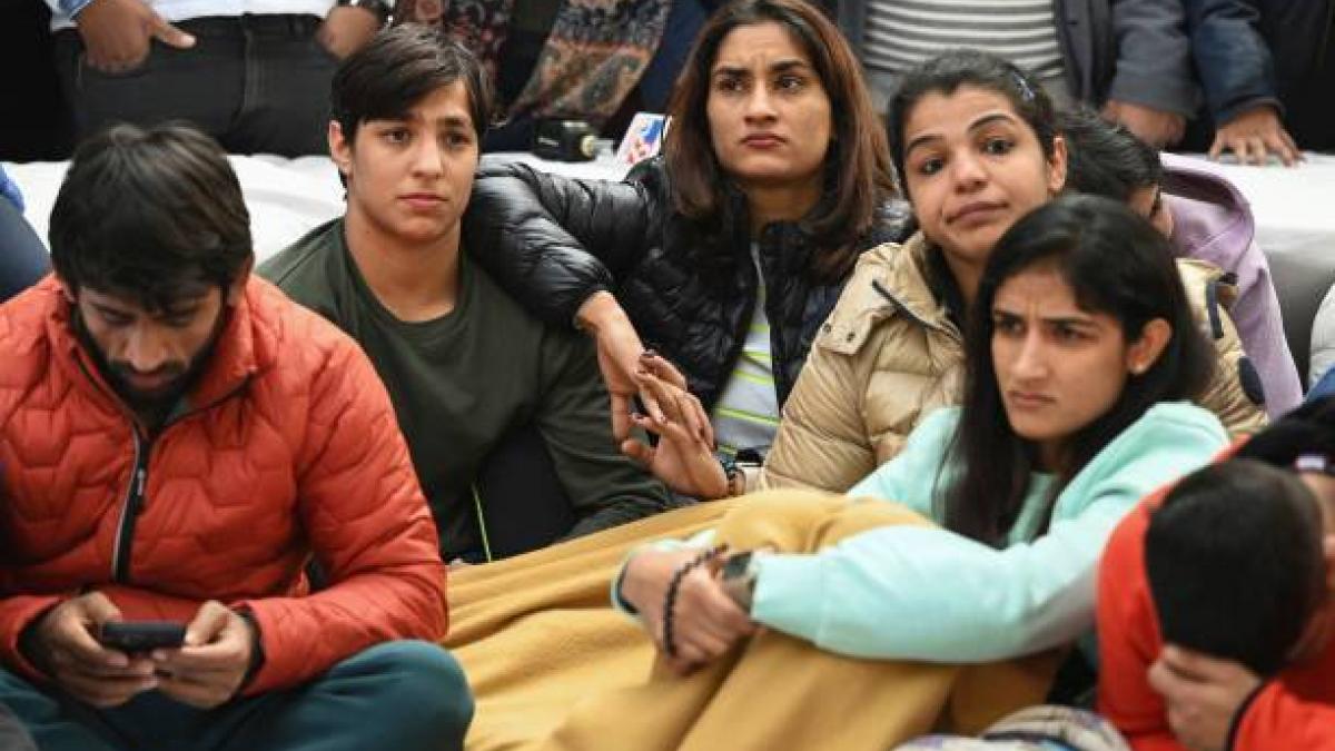 Wrestler Protest (@Getty)