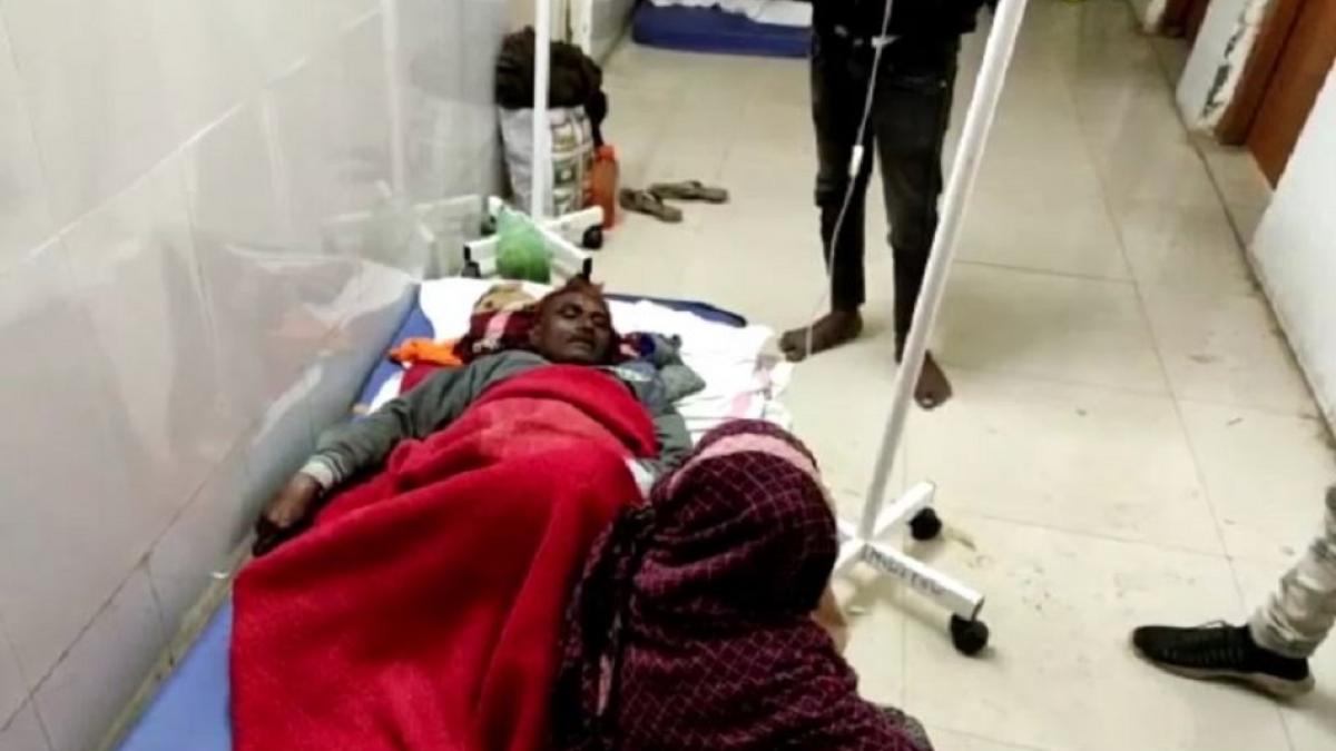 सड़क हादसे में तीन लोगों की मौत