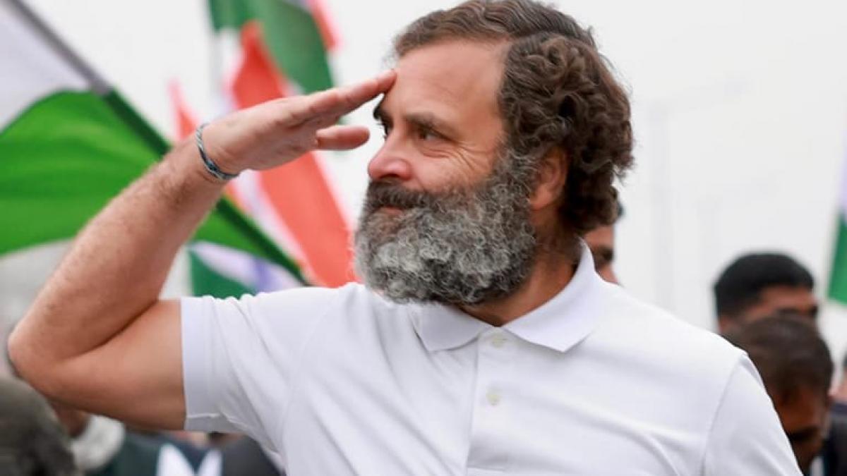 भारत जोड़ो यात्रा में राहुल गांधी