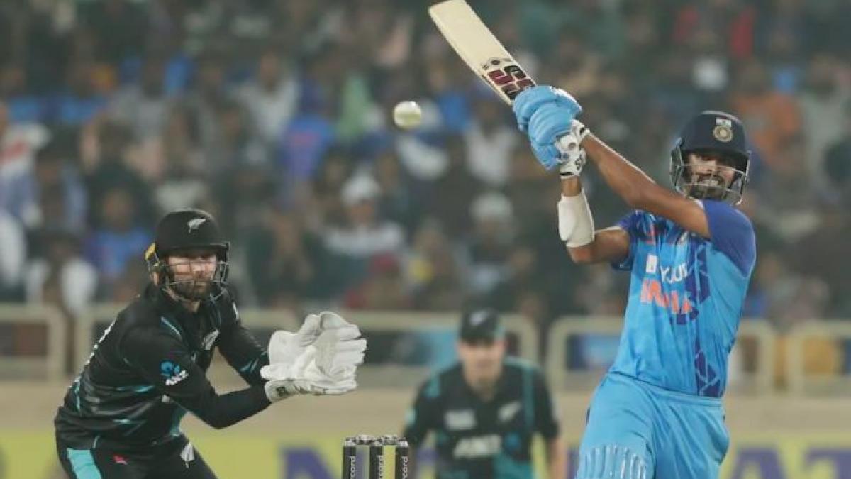 Washington Sundar Ind vs NZ: टीम इंडिया की हार बावजूद छाए वॉशिंगटन सुंदर, गेंद के बाद बल्ले से भी किया कमाल