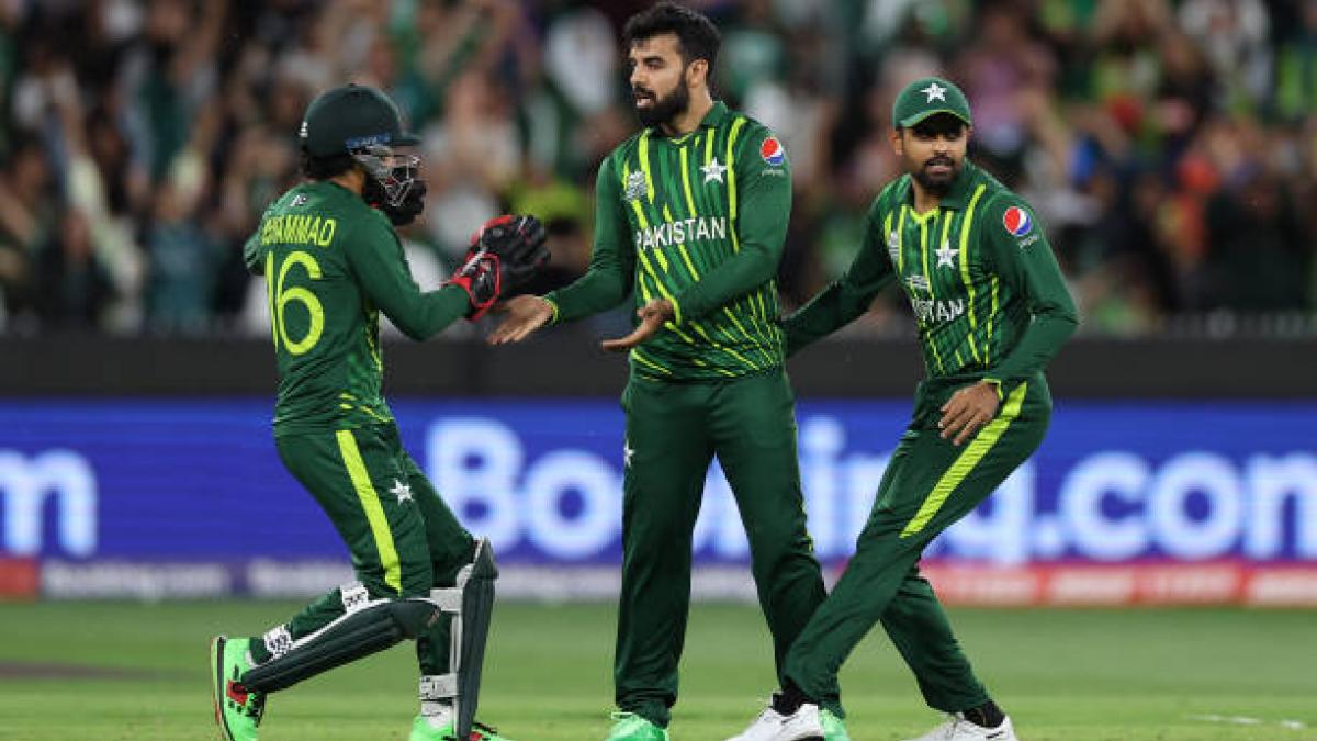 Pakistan ODI Squad: न्यूजीलैंड सीरीज के लिए पाकिस्तान टीम का ऐलान, ये स्टार प्लेयर हुआ बाहर