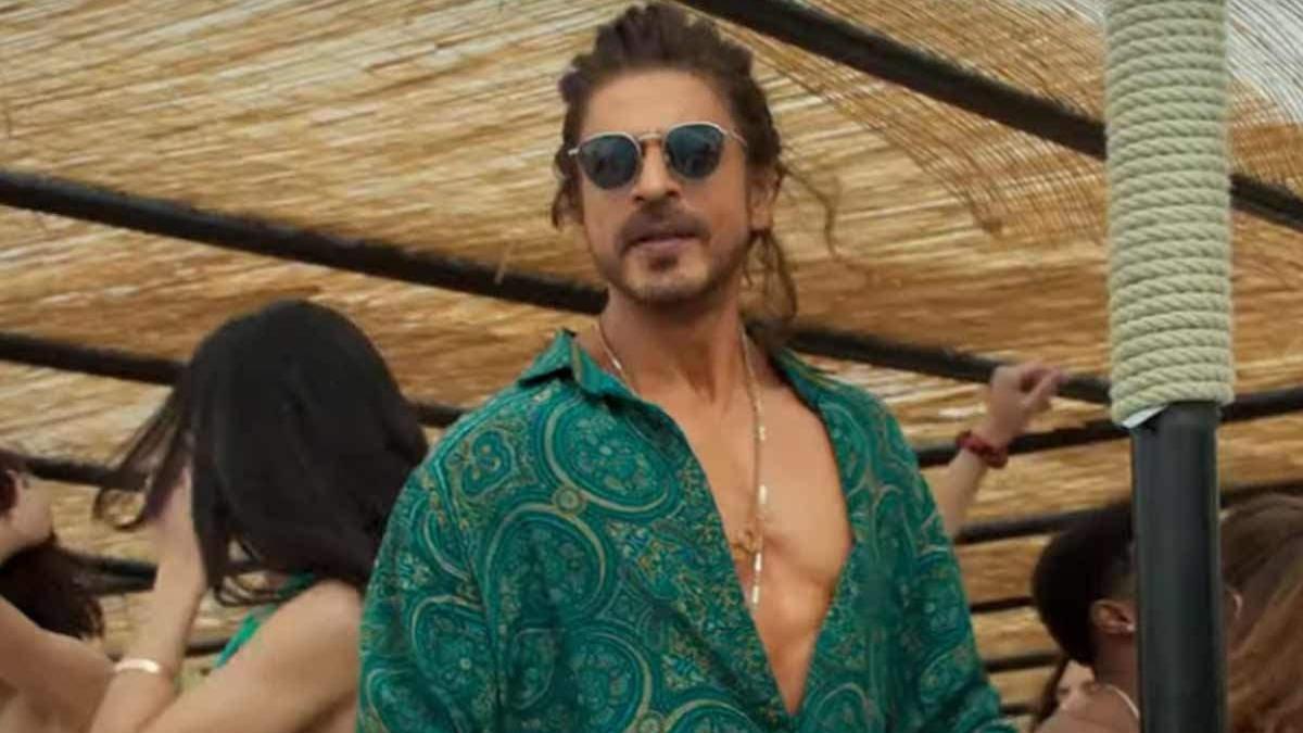 'पठान' ने रिलीज से पहले ही लगाई हाफ-सेंचुरी, एडवांस बुकिंग से तोड़ा 'वॉर' का रिकॉर्ड!