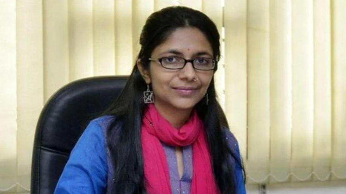 दिल्ली की सड़कों पर महिलाओं की सुरक्षा का हाल जानने के लिए स्वाति मालीवाल निकली थीं.