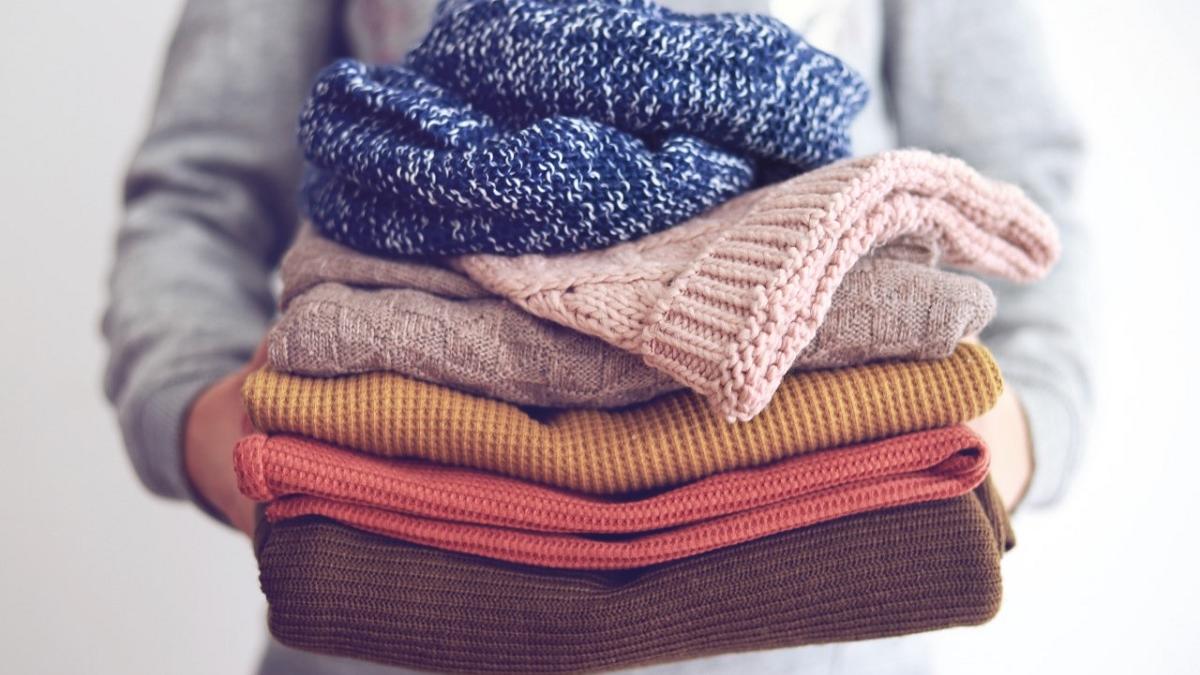 सर्दियों में इस तरह करें ऊनी कपड़ों की देखभाल, सालों-साल रहेंगे नए जैसे