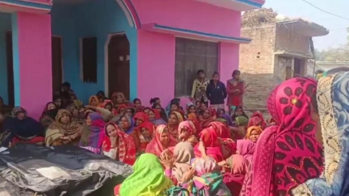 हादसे में अब तक 7 लोगों की मौत