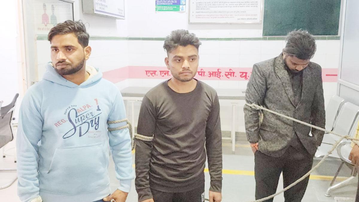 शादी में हुए विवाद के बाद दूल्हा समेत तीन लोगों को पुलिस ने हिरासत में लिया