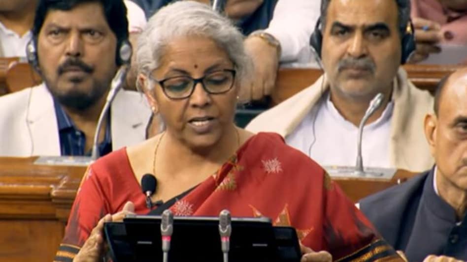 पीएम आवास के लिए बजट 66 फीसदी बढ़ाया गया