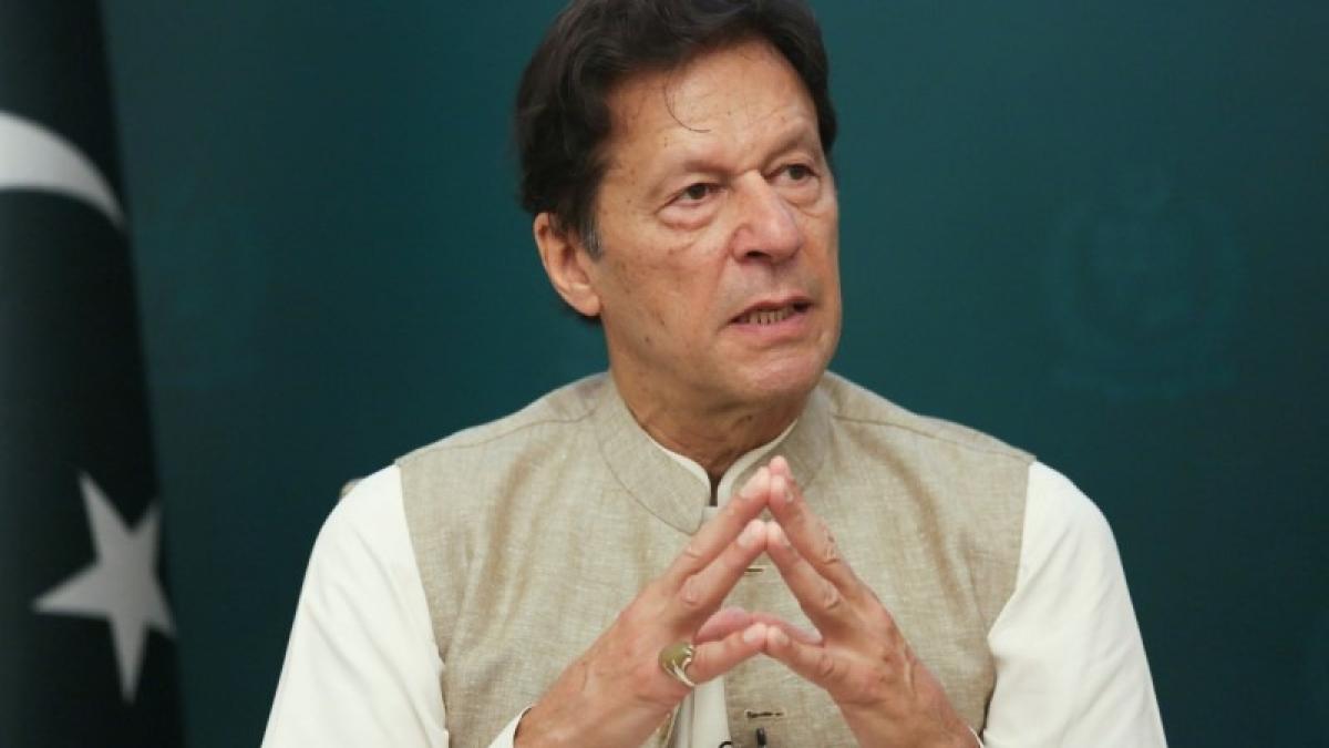 बीमारी कैंसर की, इलाज Disprin से... पाकिस्तान की हालत पर बोले इमरान खान
