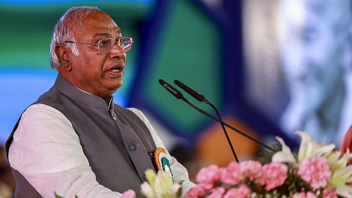 मल्लिकार्जुन खड़गे (फोटोः पीटीआई)