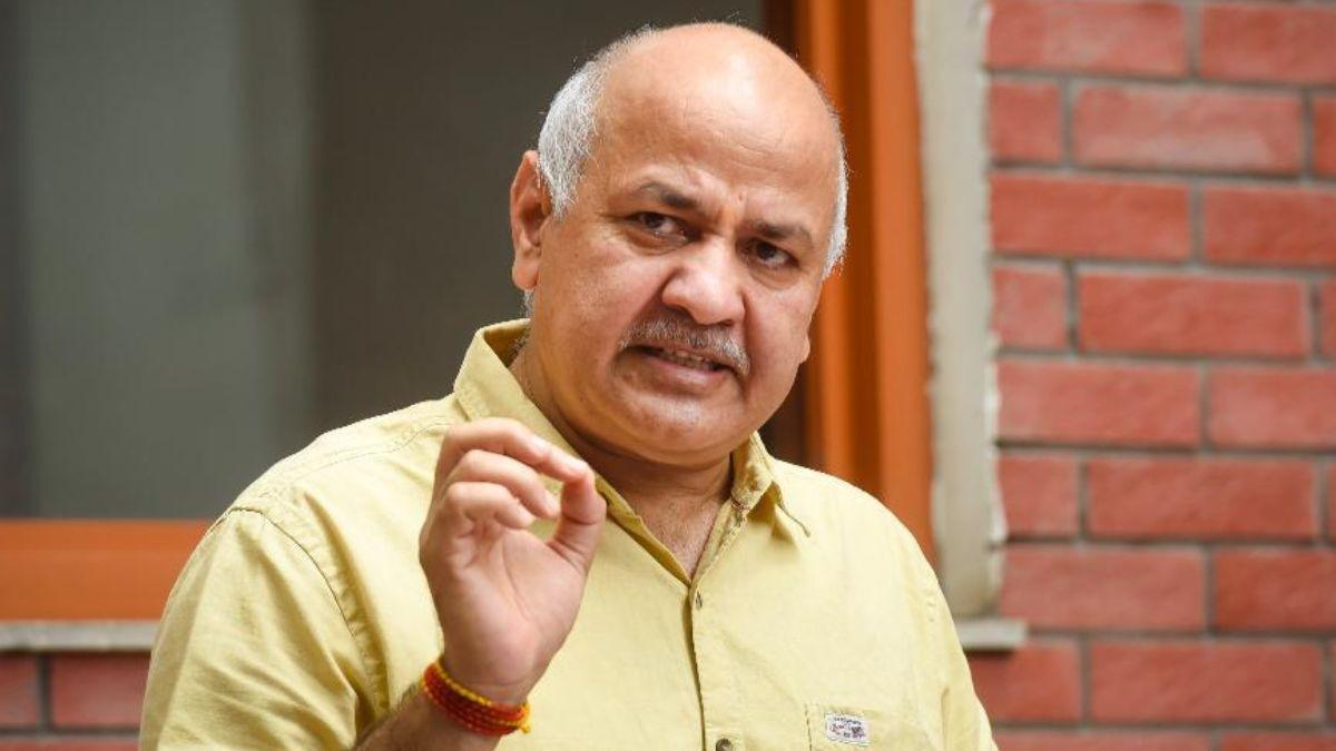 पिता की सीख का जिक्र, PM मोदी पर निशाना... सिसोदिया ने CM केजरीवाल को भेजा 3 पन्नों का इस्तीफा