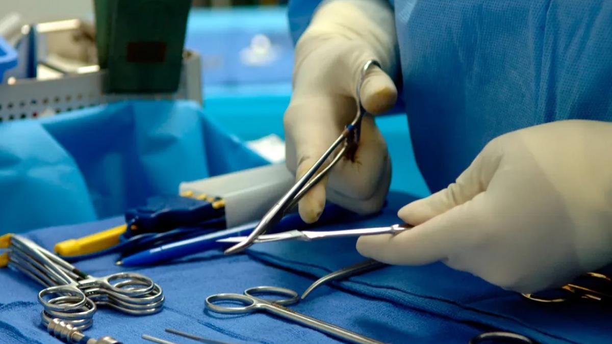 कराने गए थे हाइड्रोसील का ऑपरेशन, डॉक्टर ने कर दी नसबंदी... अब कैसे होगी शादी?