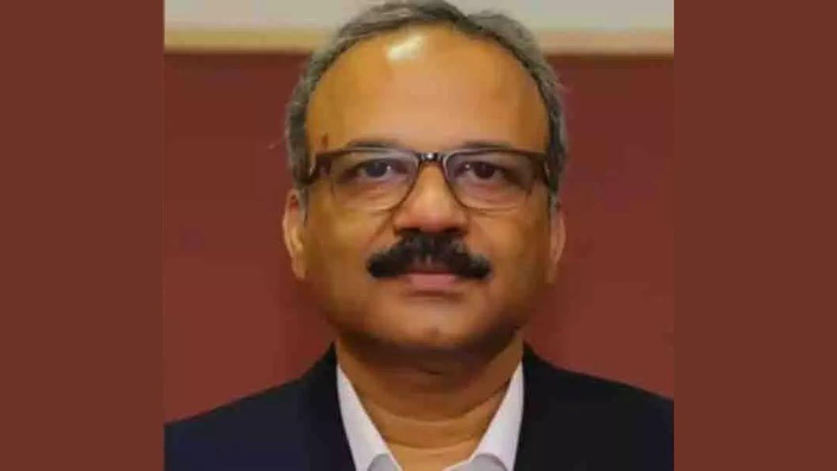 डॉ. राजीव रघुवंशी ने डॉ. वी जी सोमानी की जगह ली (फाइल फोटो)