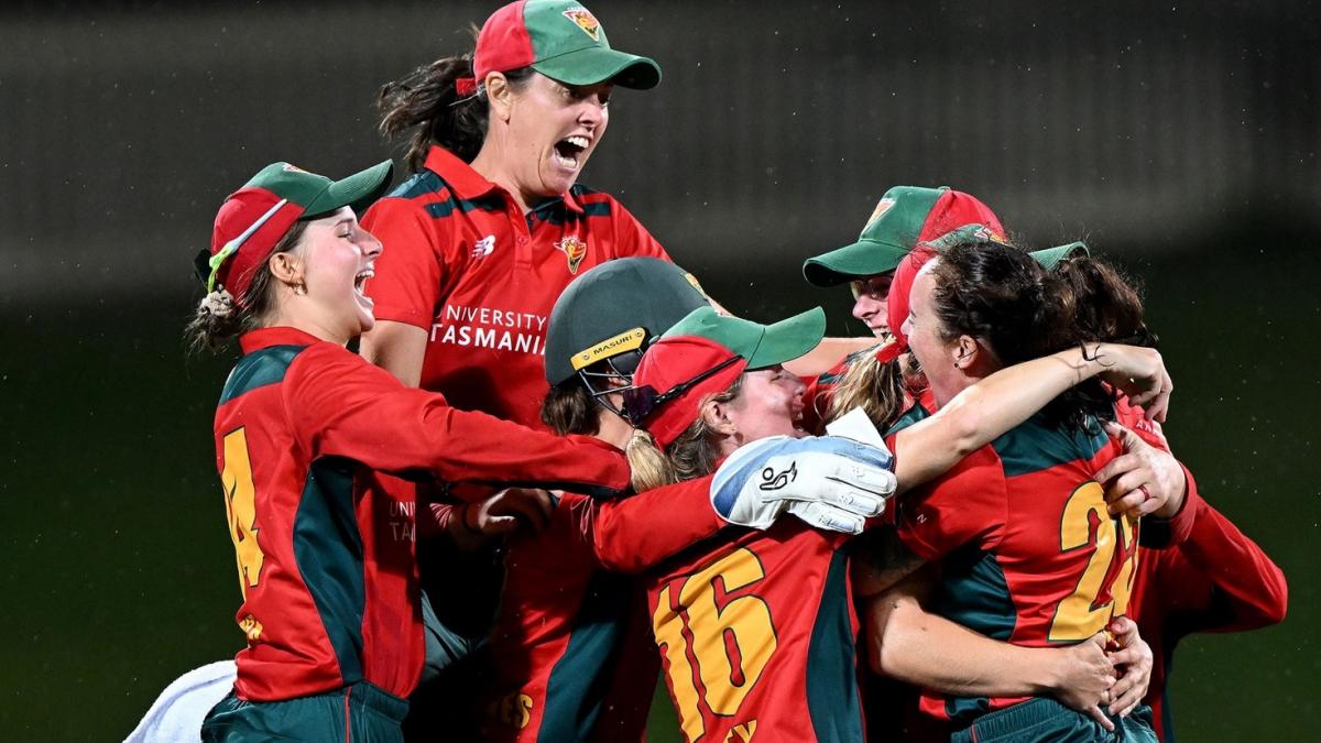 WNCL FINAL: फाइनल के आखिरी ओवर में 5 विकेट और फिर... इस मैच में पार हुईं रोमांच की हदें, Video