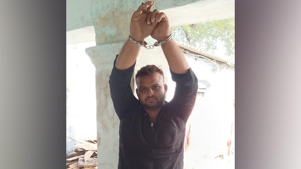 डबल मर्डर का आरोपी गिरफ्तार 