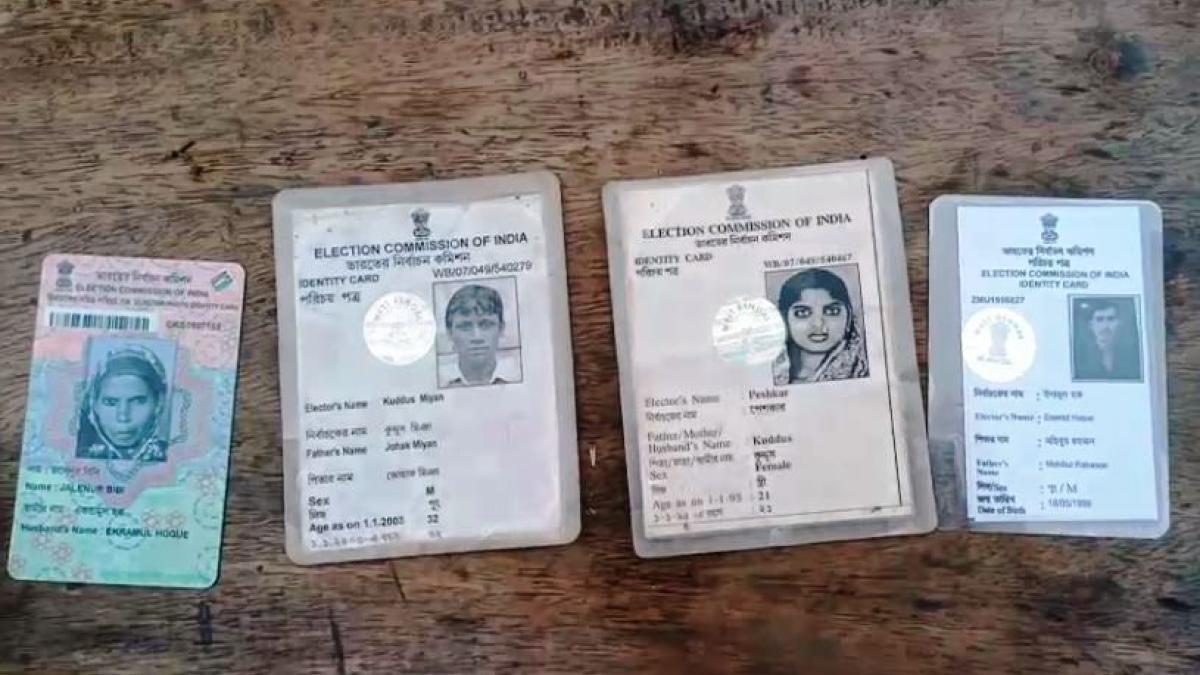 चुनाव से पहले जीवित लोगों को मरा हुआ बताकर वोटर लिस्ट से हटा दिए गए 44 नाम