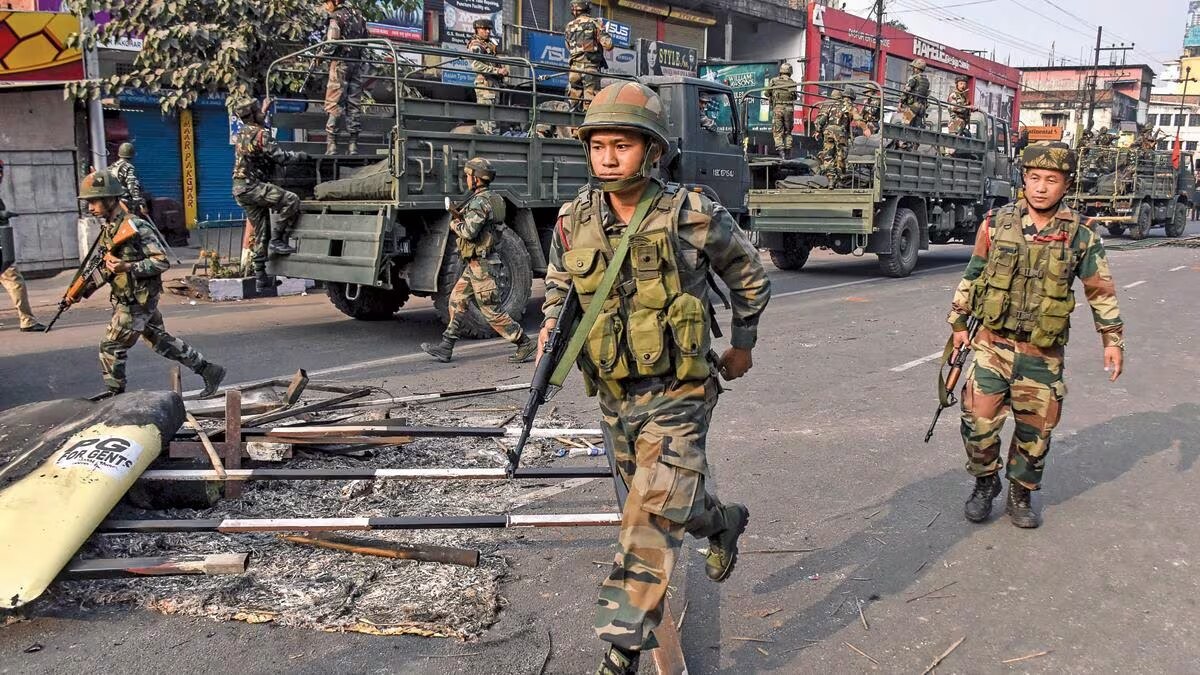 असम सरकार का AFSPA को लेकर बड़ा फैसला, आठ जिलों में अगले छह महीनों तक लागू रहेगा