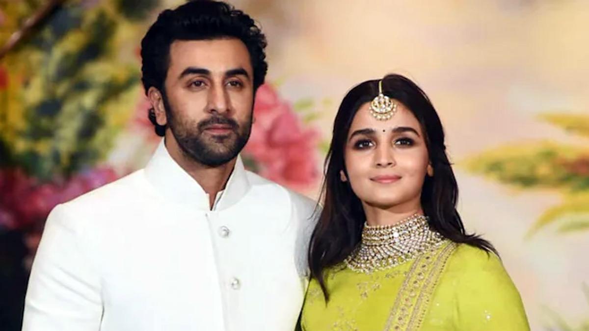 आलिया भट्ट की प्राइवेट फोटोज हुईं लीक, रणबीर ने किया रिएक्ट, बोले- कानूनी तरीके से निपट रहे