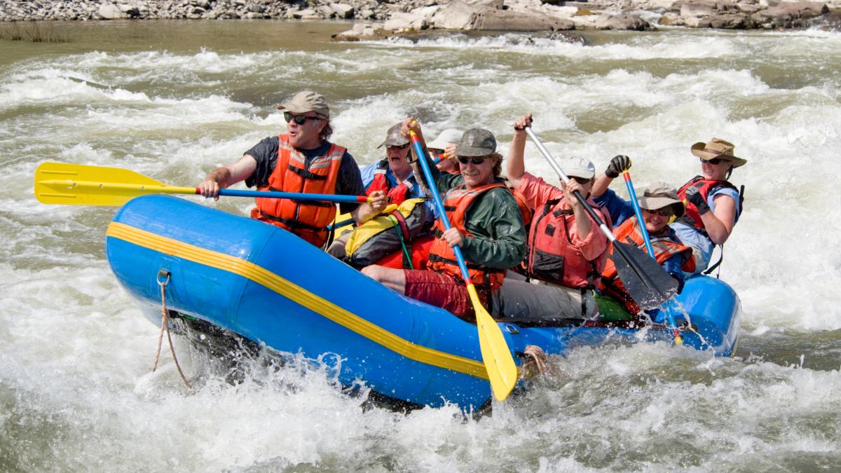River Rafting के शौकीनों के लिए बुरी खबर, ऋषिकेश में इस दिन राफ्टिंग पर लगी रोक