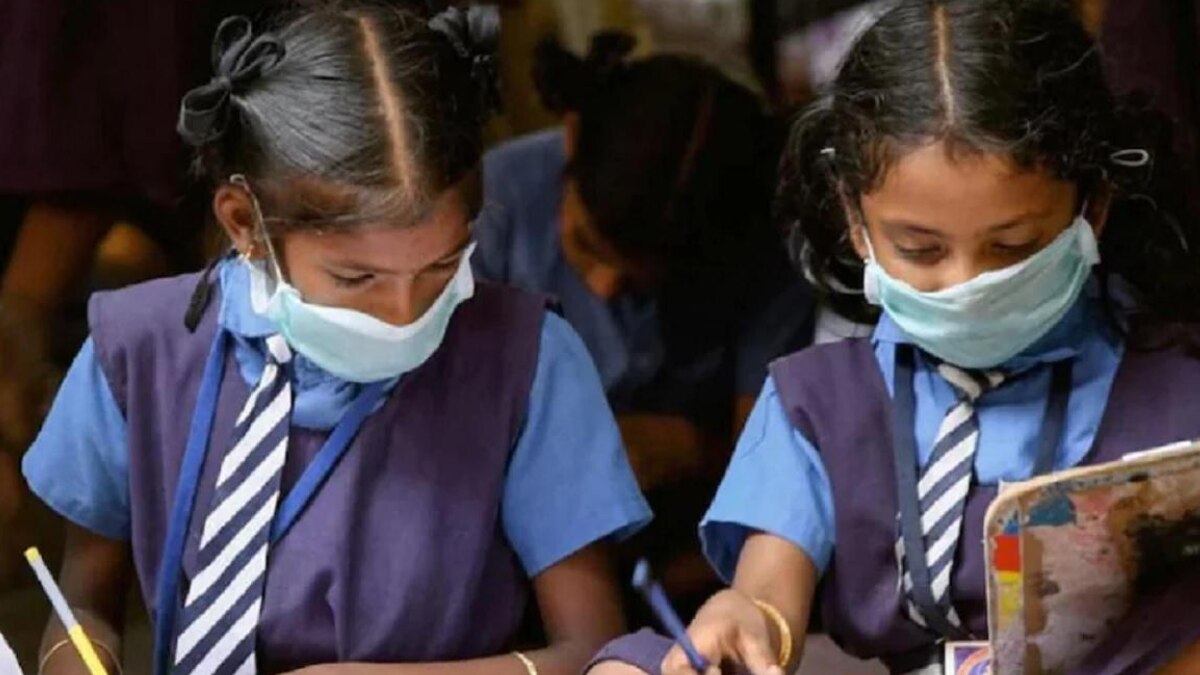 यूपी में बिना परीक्षा दिए भी प्रमोट होंगे कक्षा 1 से 8वीं तक के छात्र, सिर्फ इन स्कूलों में नियम लागू