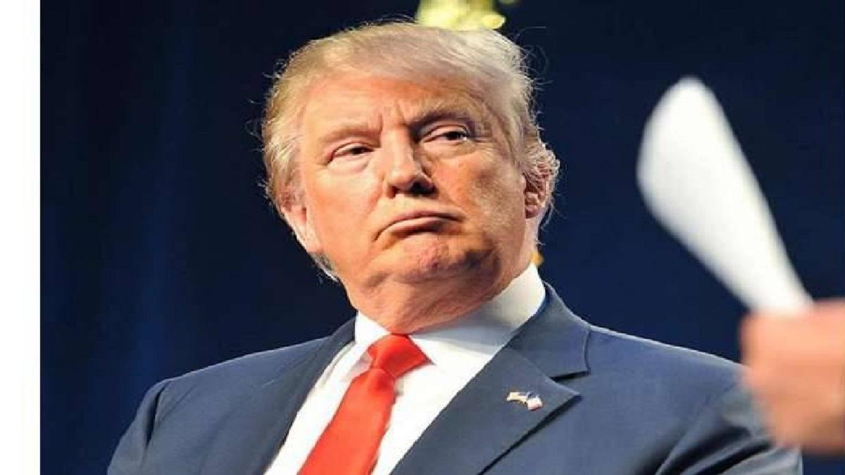 डोनाल्ड ट्रंप पर लटकी गिरफ्तारी की तलवार, खुद बताया इस दिन हो सकते हैं अरेस्ट