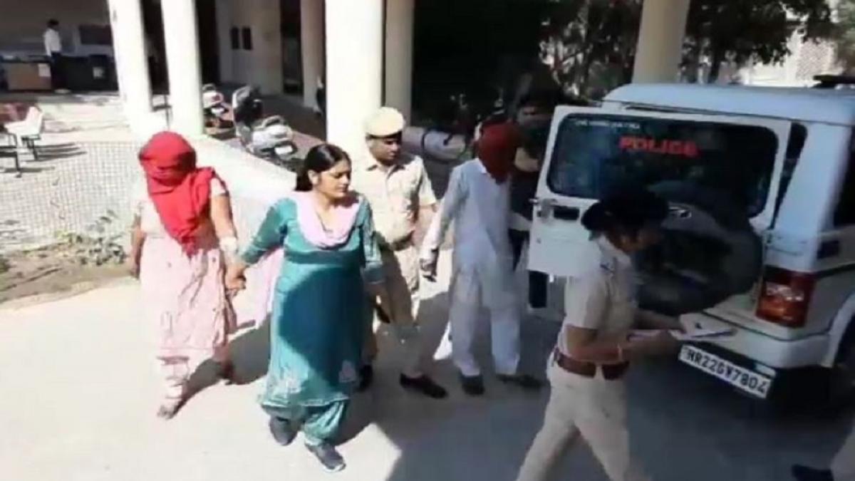 पैसे वसूलने के लिए महिला ने शख्स पर किया रेप का फर्जी केस, पुलिस ने किया गिरफ्तार