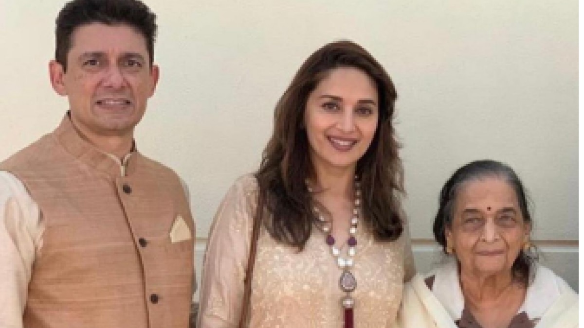 माधुरी दीक्षित, उनकी मां और पति