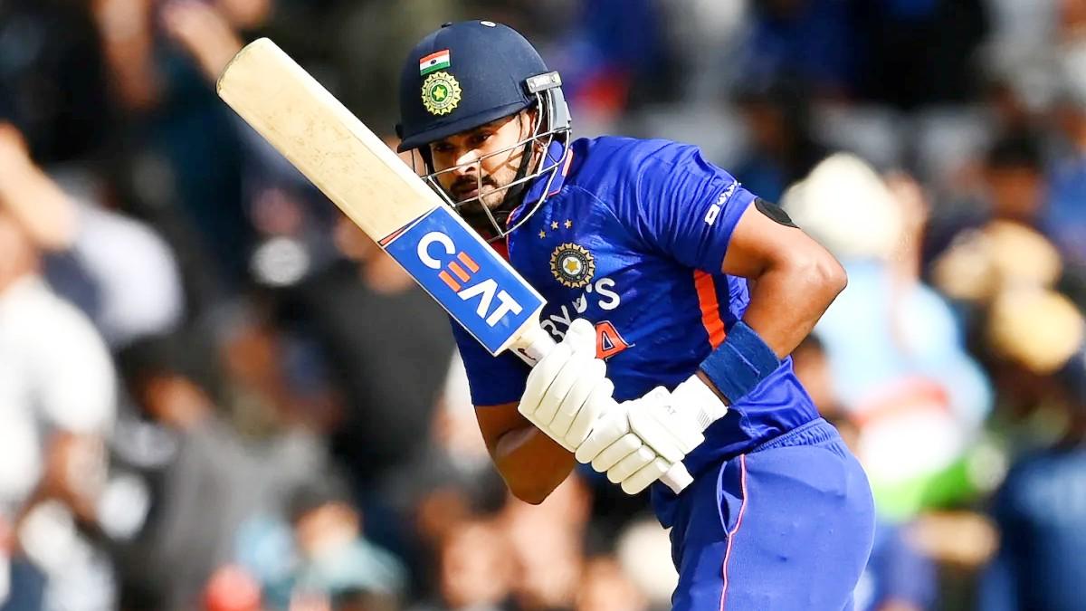 Shreyas Iyer India vs Australia: टीम इंडिया के फील्डिंग कोच ने किया कन्फर्म, ये स्टार प्लेयर वनडे सीरीज से बाहर